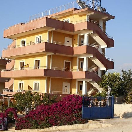Apartments Vila Ardi ساراندا الغرفة الصورة