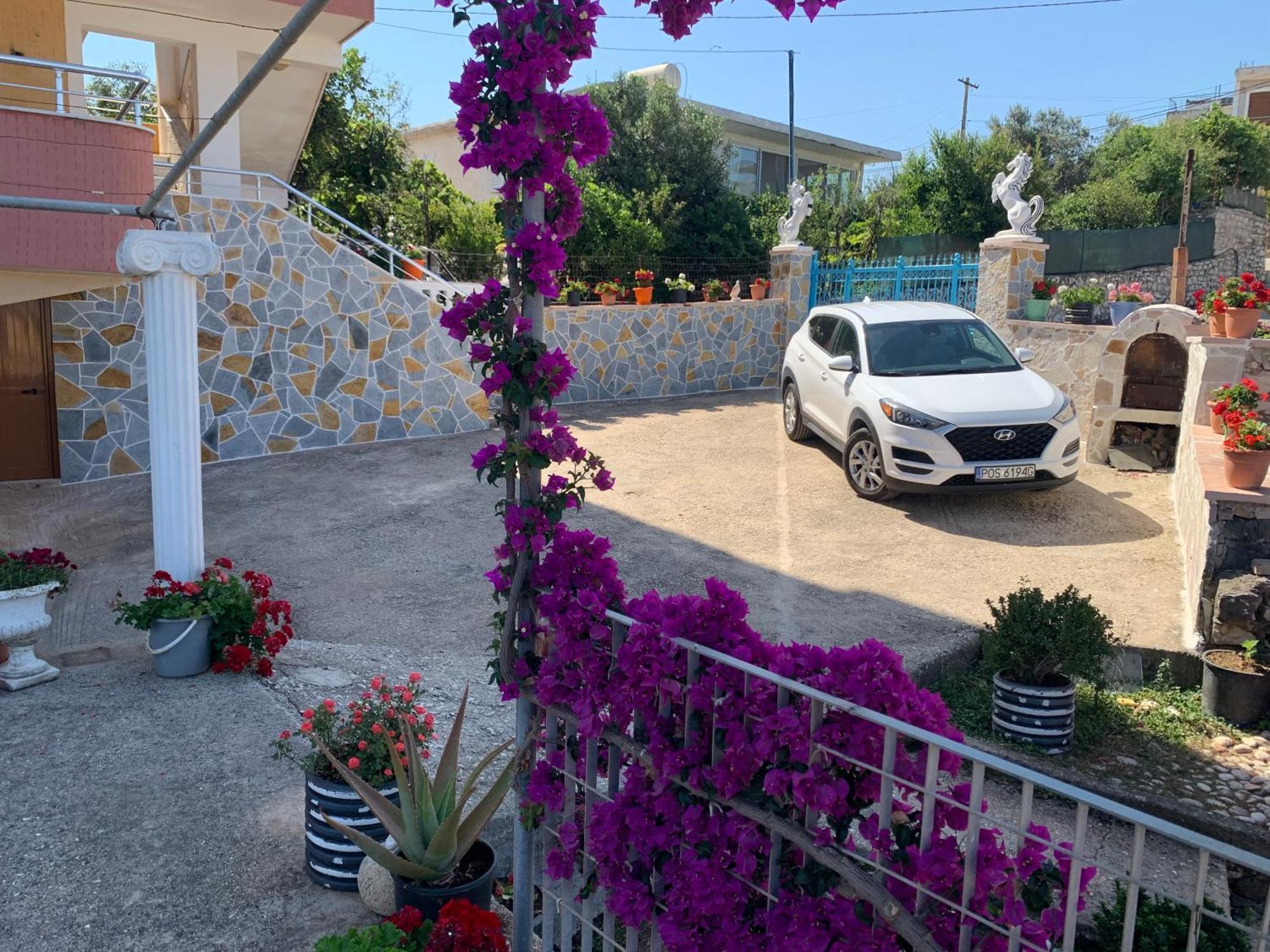 Apartments Vila Ardi ساراندا المظهر الخارجي الصورة