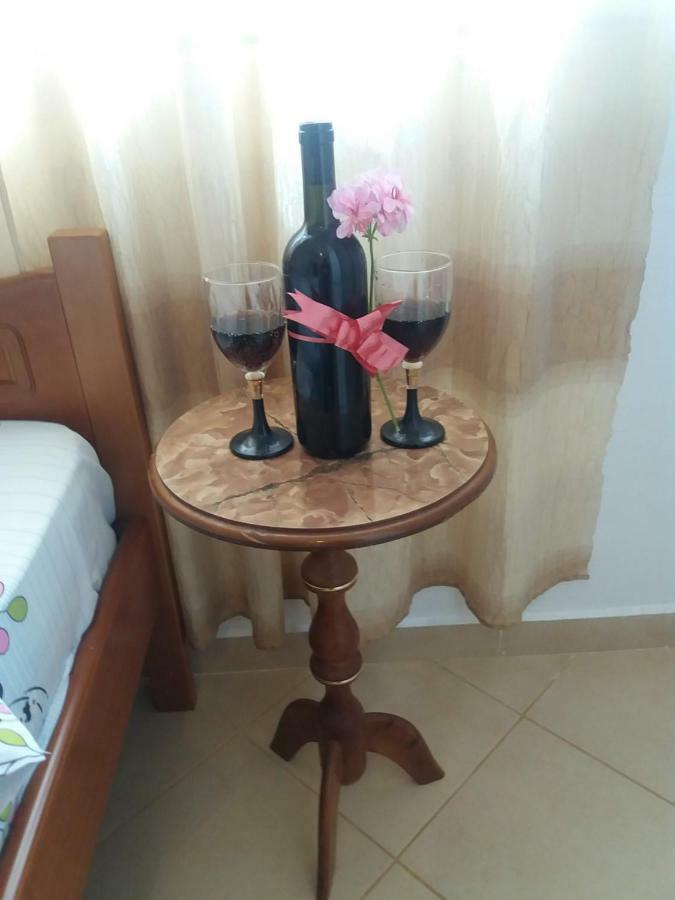 Apartments Vila Ardi ساراندا المظهر الخارجي الصورة