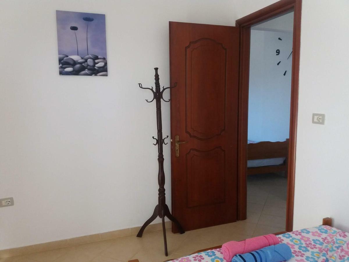 Apartments Vila Ardi ساراندا المظهر الخارجي الصورة