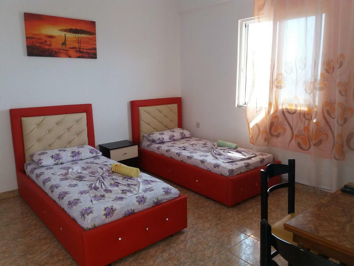 Apartments Vila Ardi ساراندا المظهر الخارجي الصورة