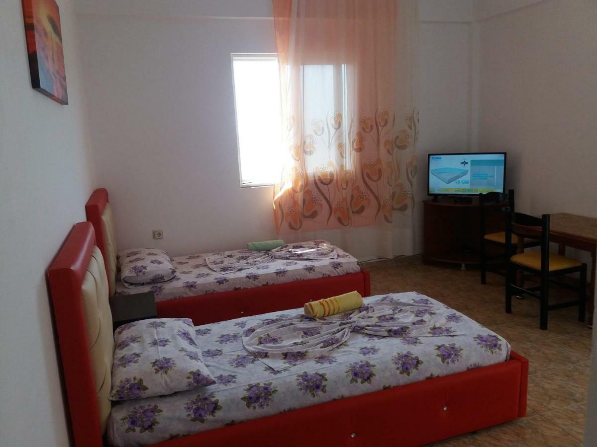 Apartments Vila Ardi ساراندا المظهر الخارجي الصورة